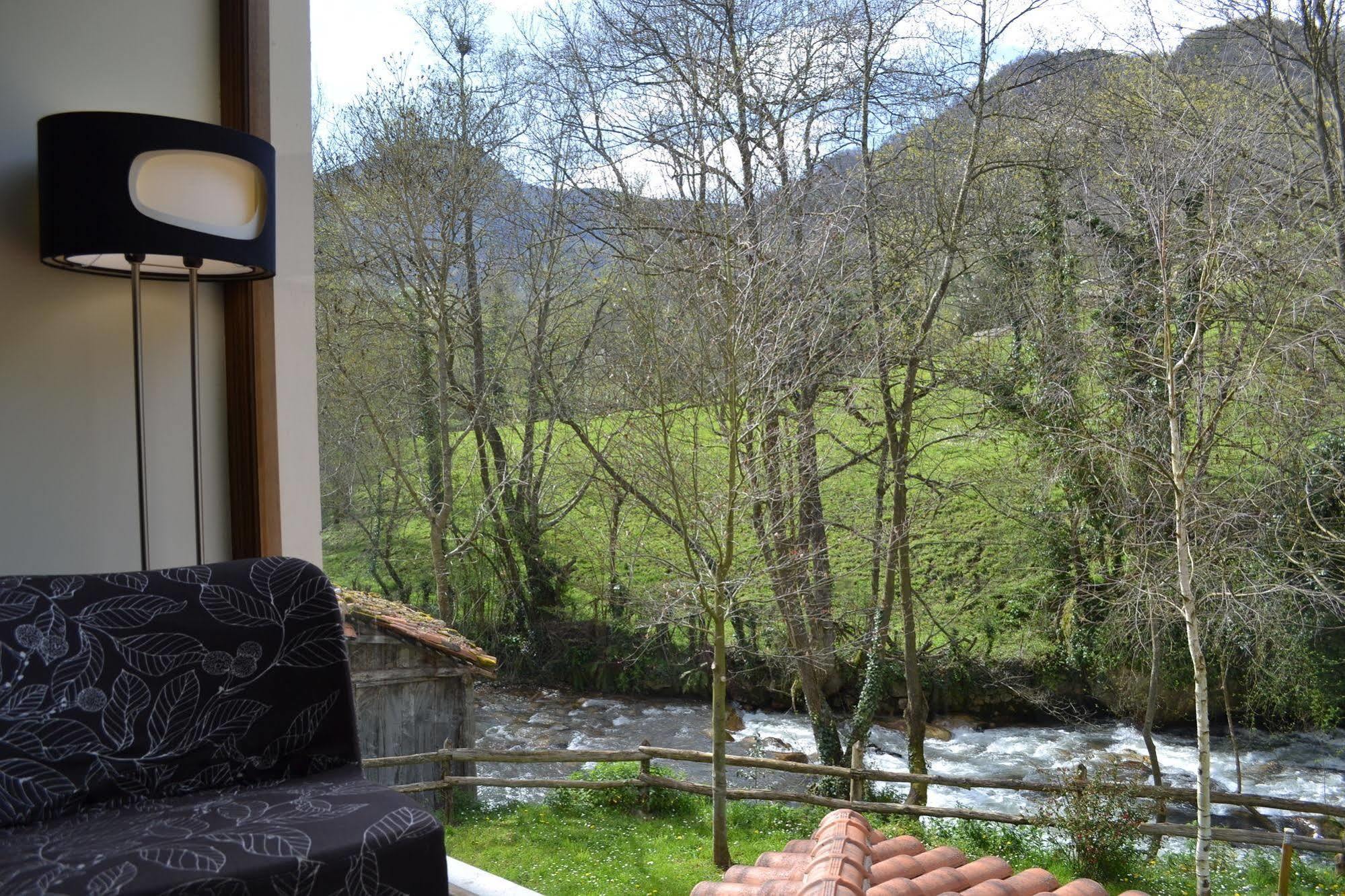 Alesga Hotel Rural - Valles Del Oso -Asturias San Salvador  Buitenkant foto